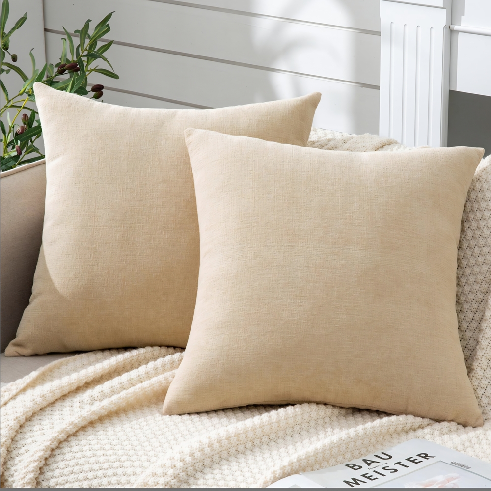 *‎ NEW. Set of Two Beige Throw Pillows 22x22"